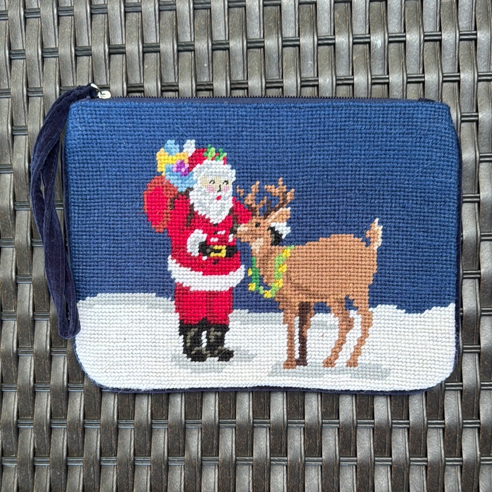 Lands’ End Needlepoint Wristlet NWT